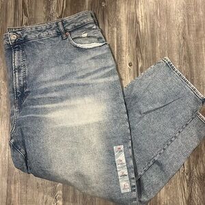 NWOT OLD NAVY OG STRAIGHT HIGH RISE